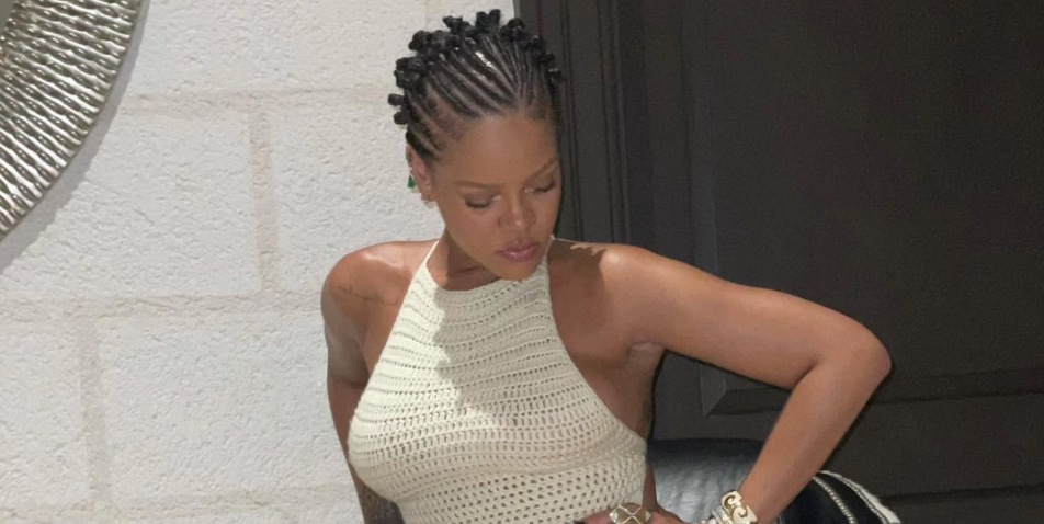 Rihanna Shows Off Her Glow in a Tiny Crochet Dress 1 Rihanna Shows Off Her Glow in a Tiny Crochet Dress