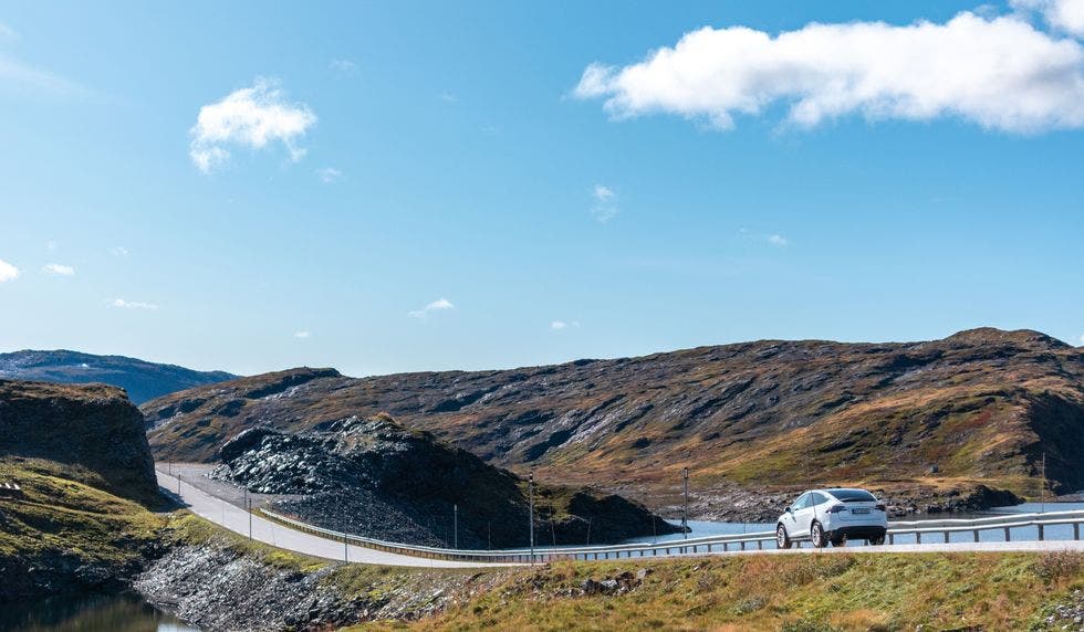 Norway Fines Tesla over Battery Loss on Older Model S, Model X EVs - NewsOpener Norway Fines Tesla over Battery Loss on Older Model S, Model X EVs