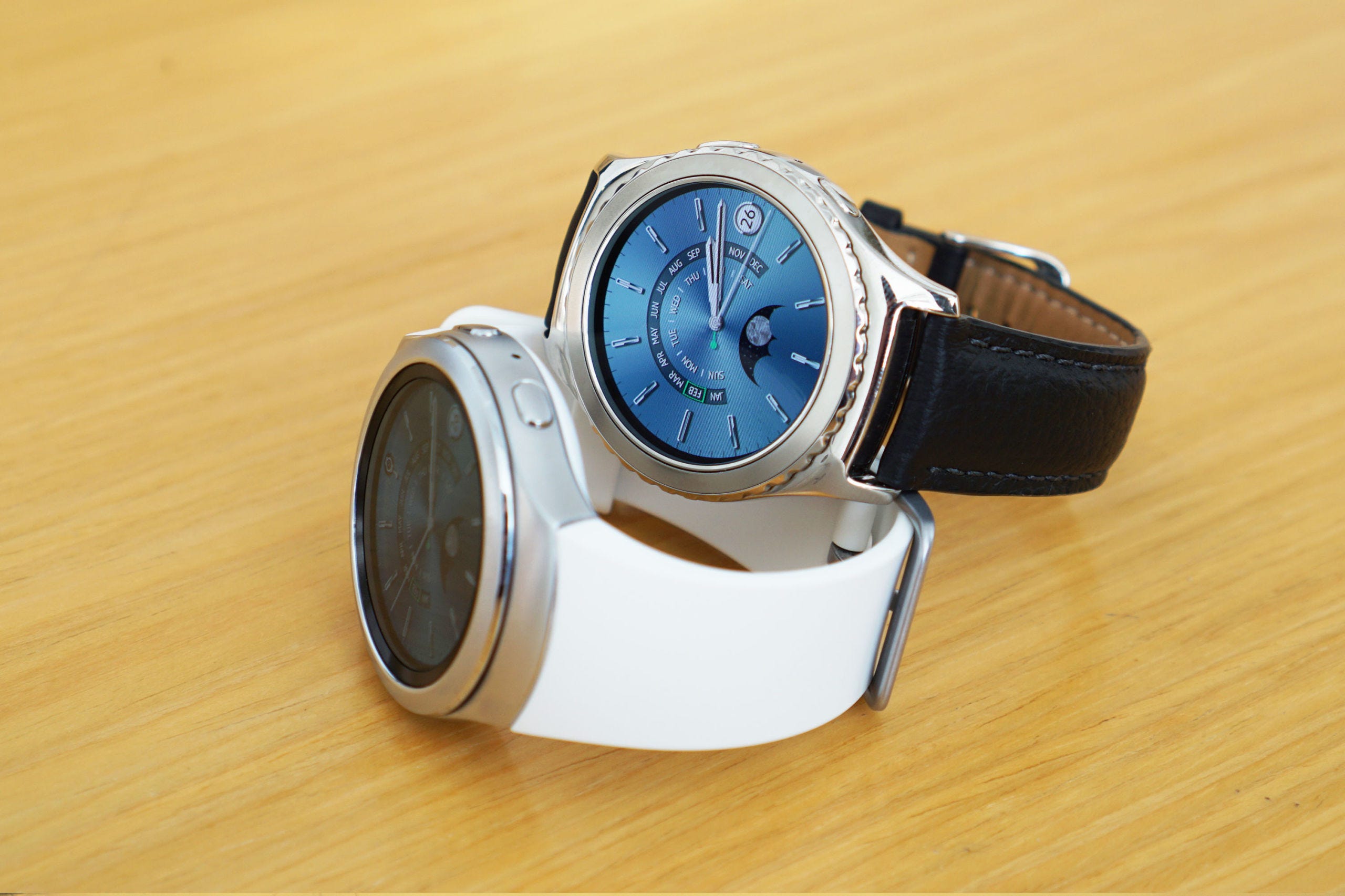 samsung gear s2 classic platinum smartwatch
