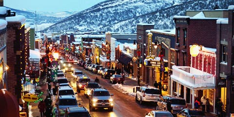 Where to Go for Christmas 2018 - 10 Best Christmas Getaway Ideas