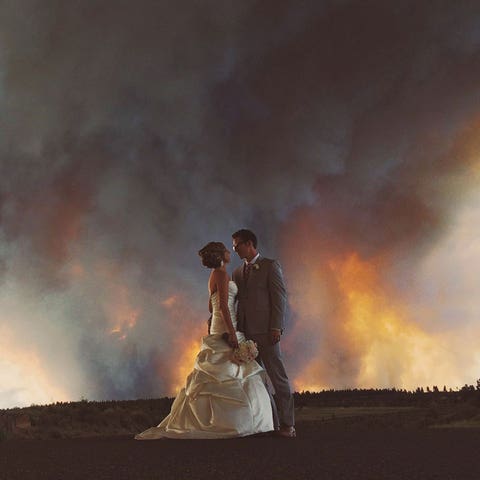 7 Breathtaking Photos of a Wedding During a Natural Disaster