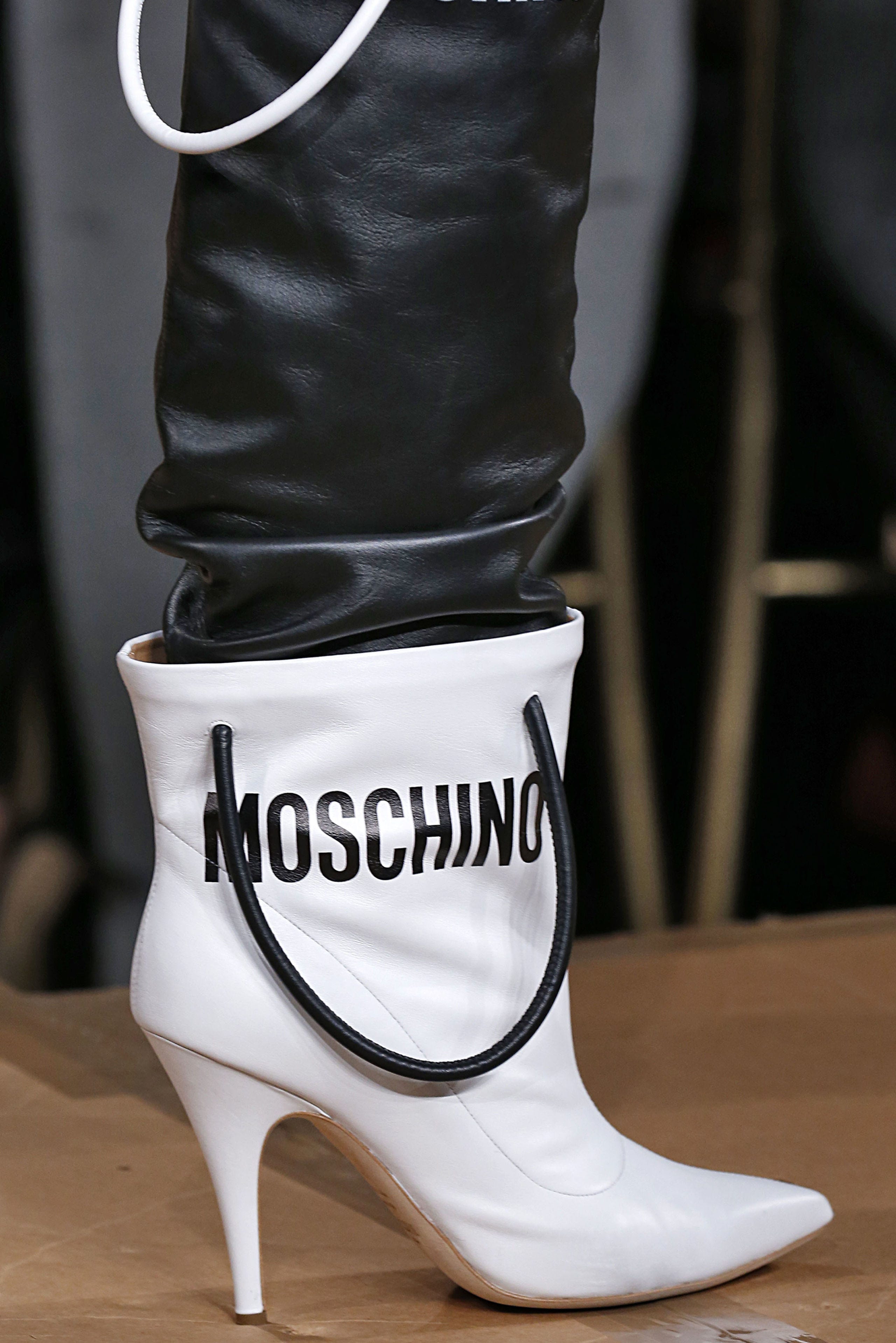 The Best Shoes from Milan Fashion Week Fall 2017 Step Into to the