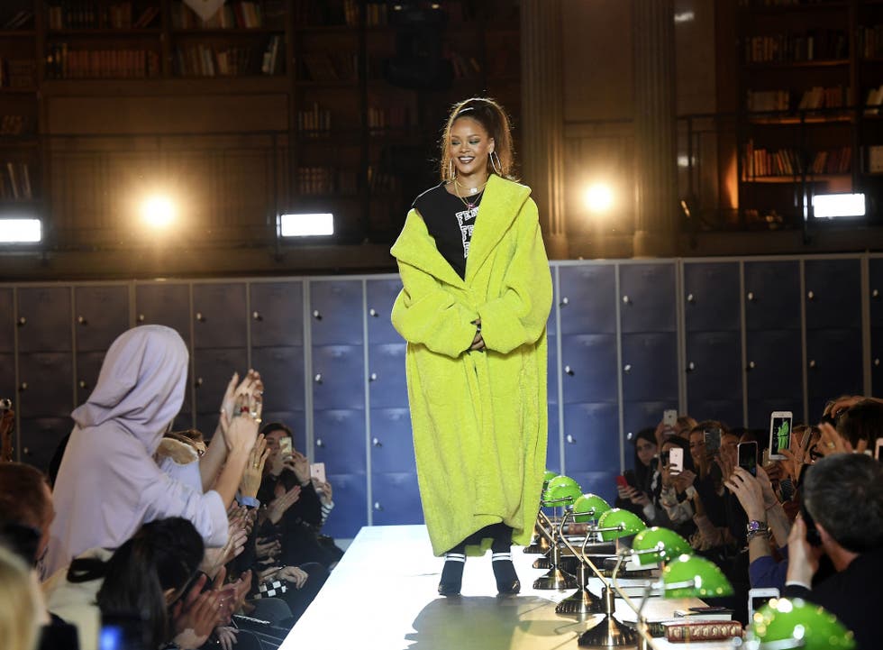 Rihanna Fenty Puma Fenty University Show Paris Fashion Week Fall 2017 - Rihanna Fenty Puma Show