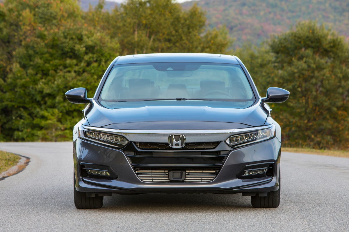 10 Reasons Why You Should Buy a 2019 Honda Accord