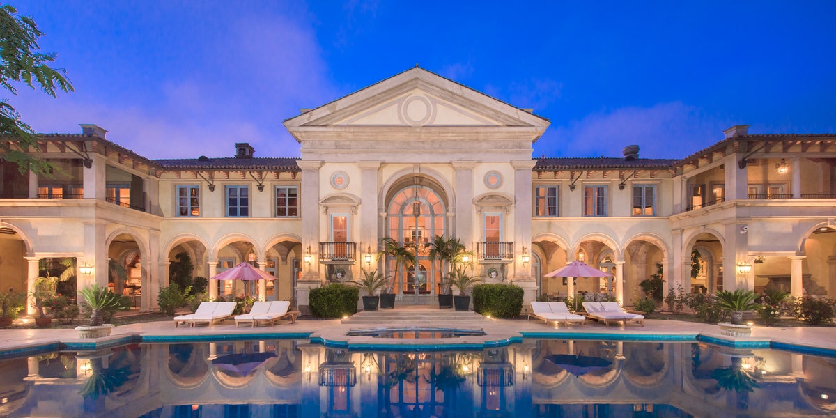 Vanna White’s Former Beverly Hills Estate Is on the Market For $38 Million