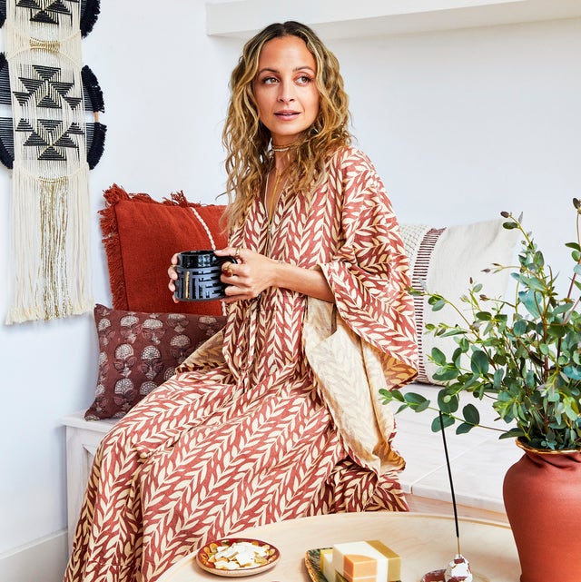 Shop Nicole Richie’s House of Harlow 1960 Home Collection on Etsy
