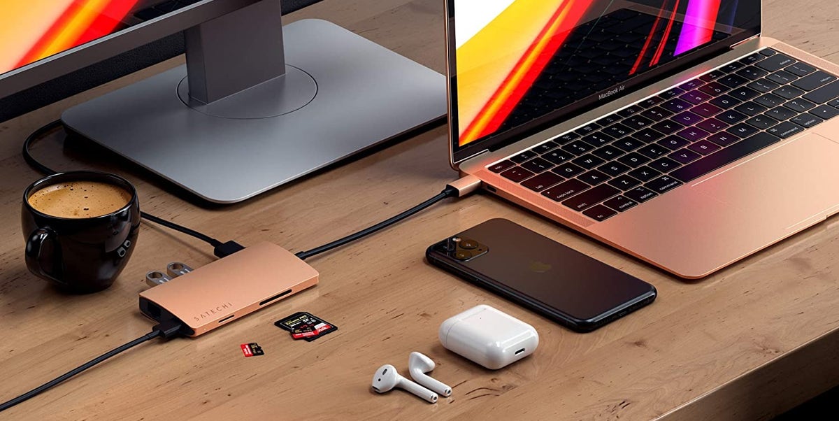 20+ Best Apple Macbook & Macbook Pro Accessories to Buy in 2021