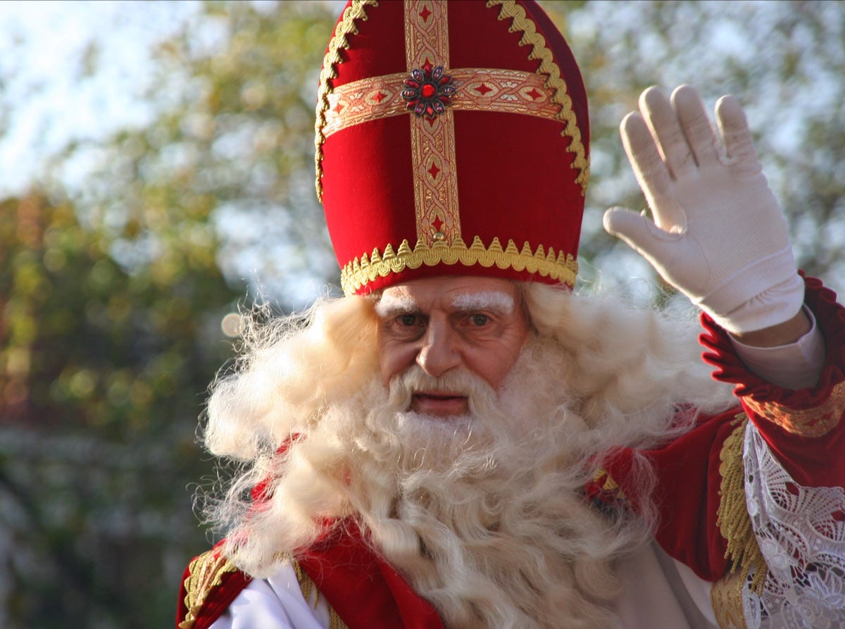 Wie Was De Echte Sinterklaas?