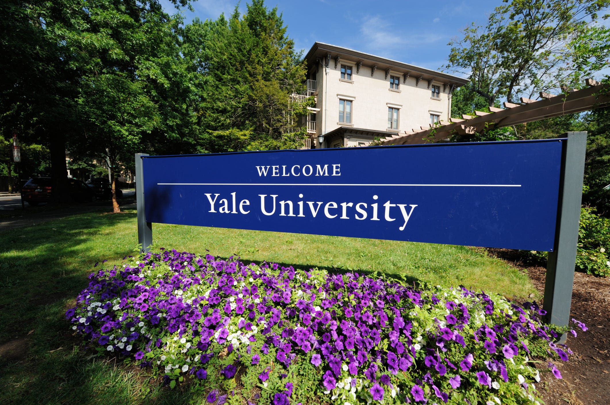 information-about-yale-university