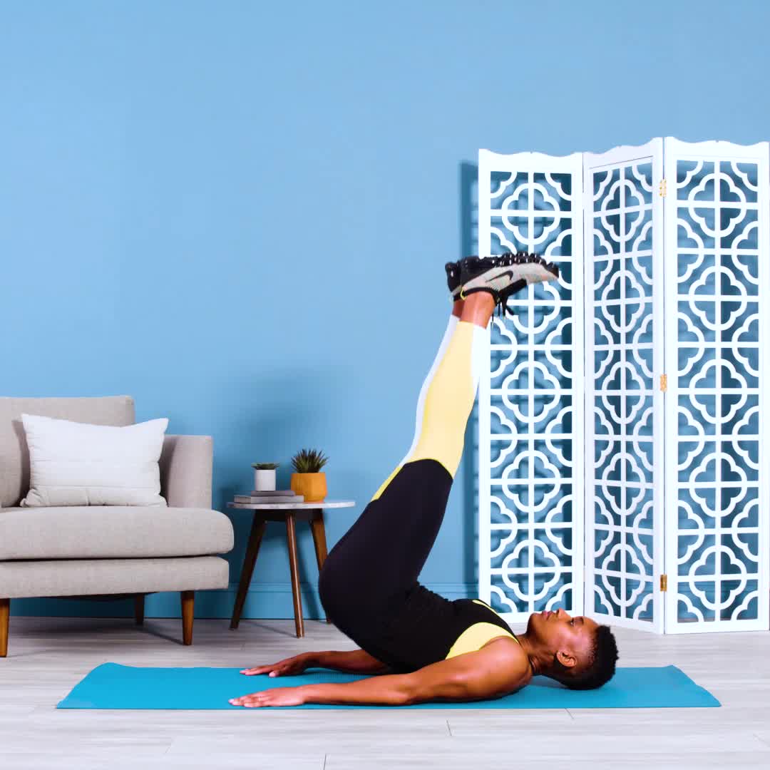 15-Minute Wall-Sit and Plank Workout For Abs, Arms, and Butt