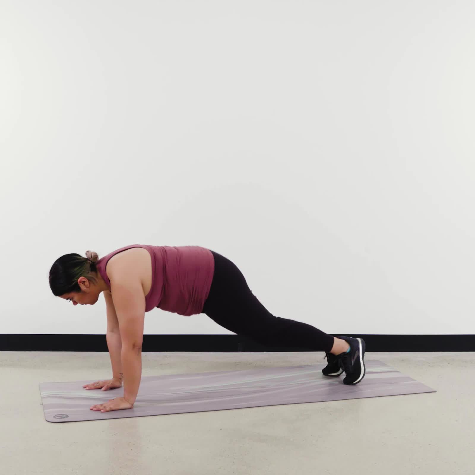 Mountain Climbers Exercise Alternatives: 7 Moves to Try Instead | SELF