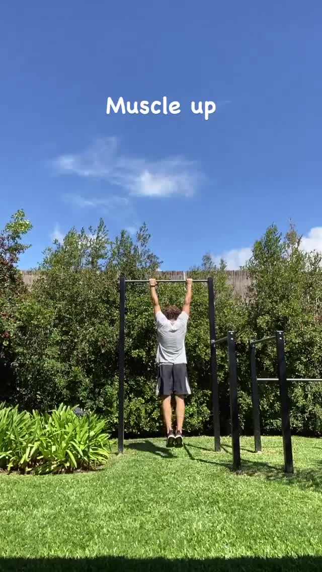 Diego Forlán faz treino físico na Sogipa