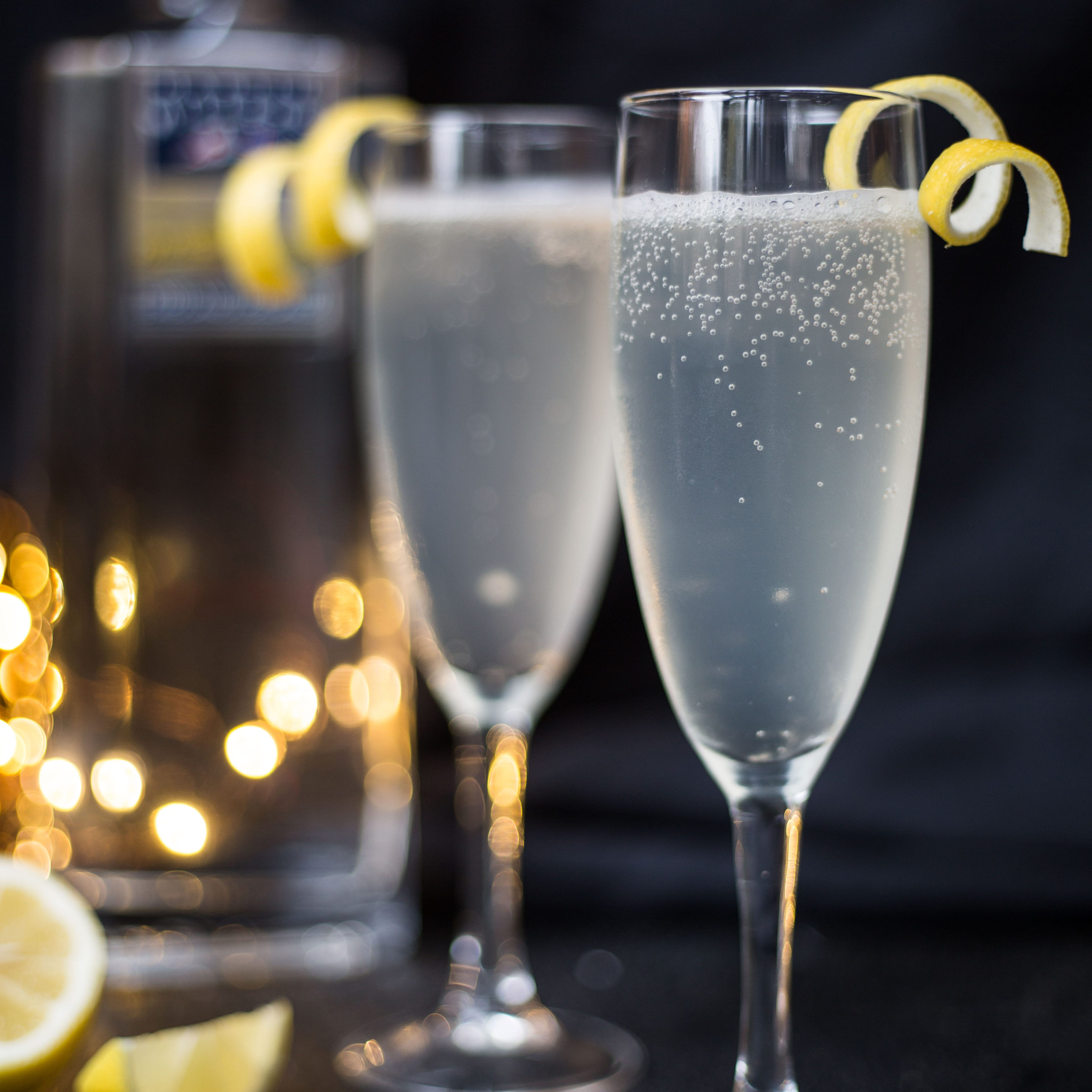 French 75 gin cocktail - classic gin cocktail