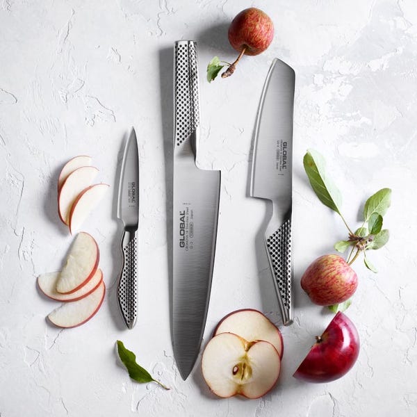 https://media.hearstapps.com/vader-prod.s3.amazonaws.com/1605220067-global-classic-limited-edition-7-1-2-chefs-knife-o.jpg?width=600