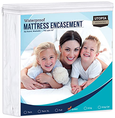 Utopia Bedding zipped mattress cover