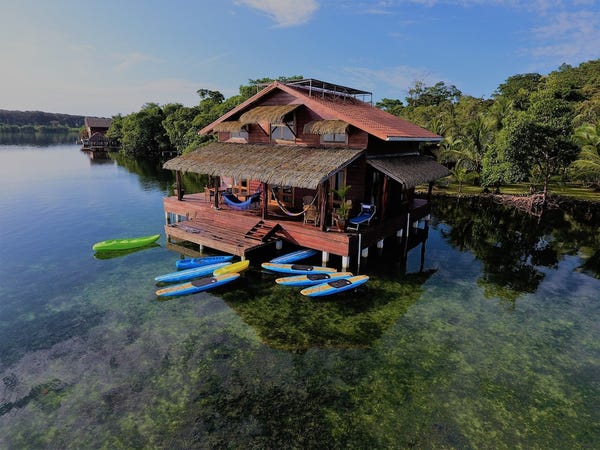 Eco Aqua Over-The-Water Villa Located In Dolphin Bay, Bocas Del Toro, Panama