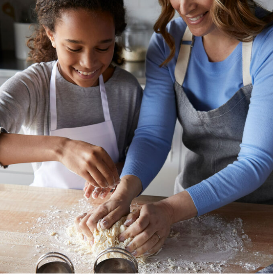 Family Cooking And Baking Classes at Sur La Table