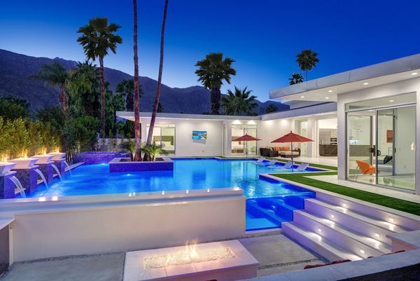 Brand New Palm Springs Luxury Dream Resort Pool