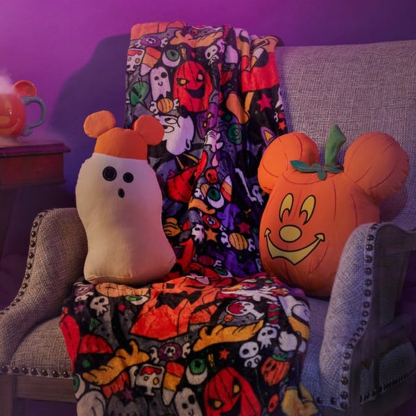 Mickey Mouse and Friends Halloween Throw Blanket