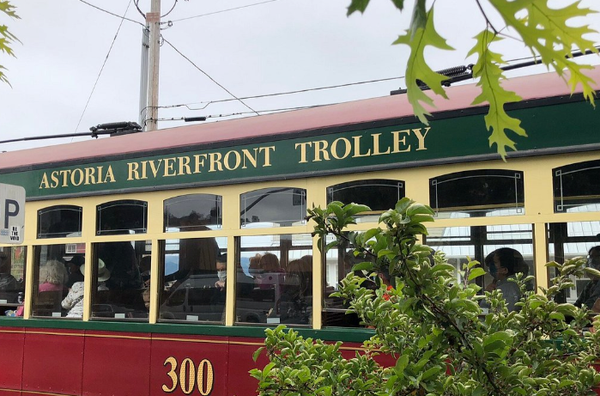 Astoria Riverfront Trolley 