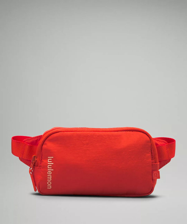 Shop lululemon's Newest Belt Bag Colors Now - PureWow